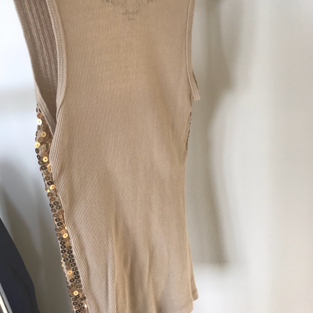 Gold sequin top - Picture 2 of 2